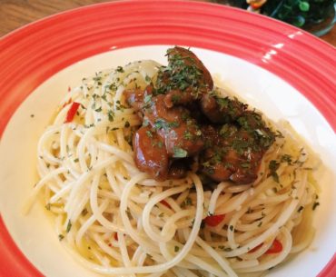 Teriyaki Chicken Aglio Olio - Envy Coffee