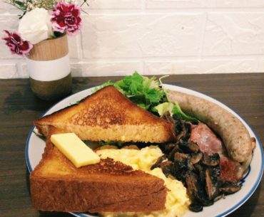 Big Plate - Group Therapy Cafe