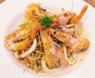 Aglio Olio - The Wicked Garlic