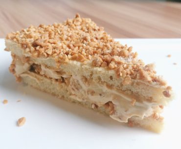 Peanut Cake - Tête-à-Tête Café