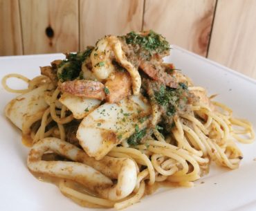 Seafood Laksa Pasta - The Diner by The Travelling C.O.W.