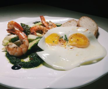 Espárragos y Gambas a la Plancha - My Little Spanish Place