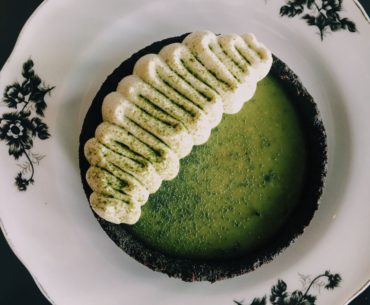Matcha Oreo Tart - Bloomsbury Bakers