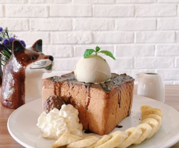 Nutella Toast - Double Scoops