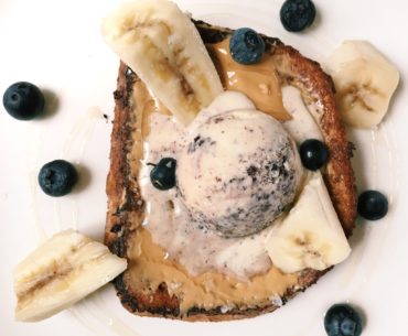 Cinnamon French Toast - Flutes Restaurant