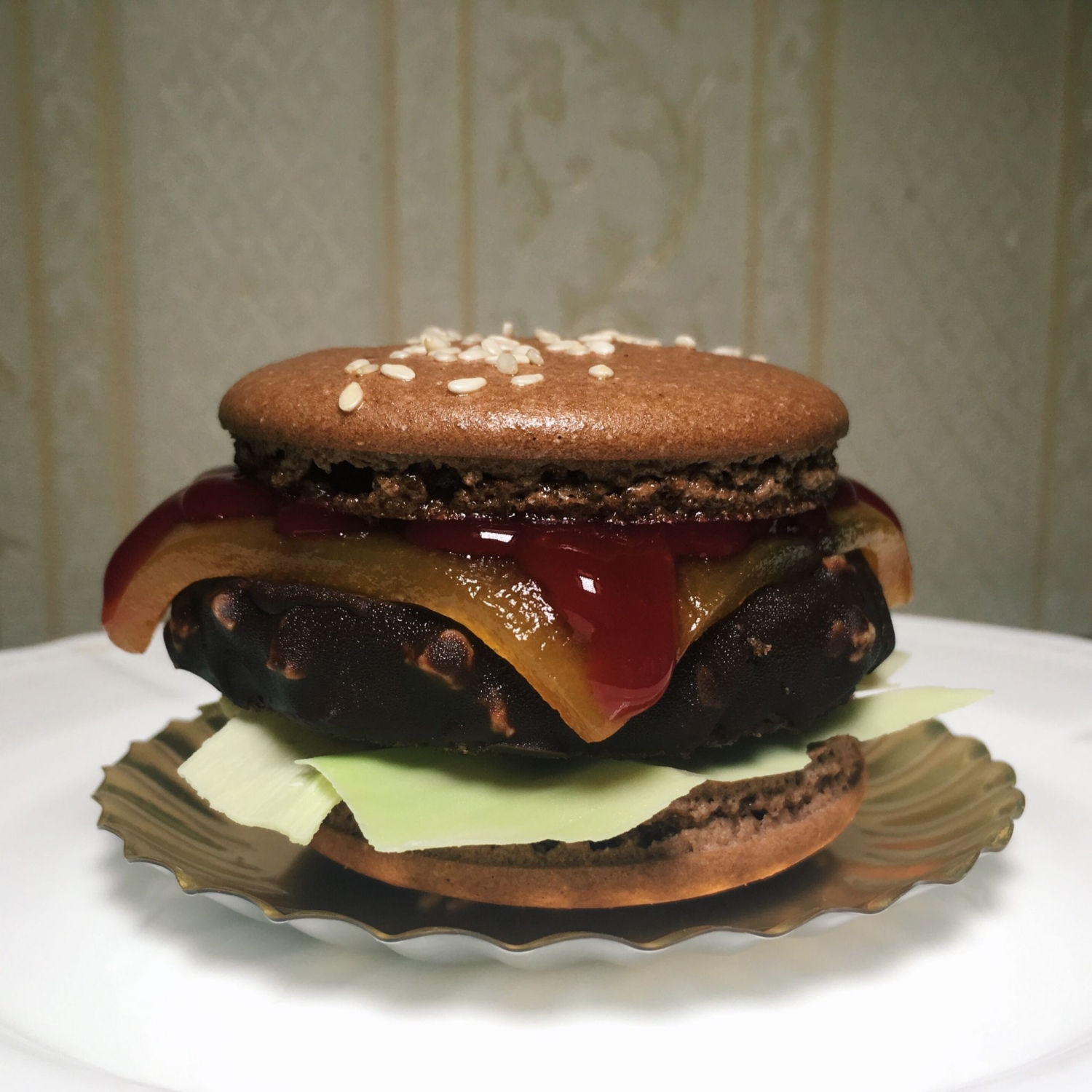 Macaron Burger - Antoinette