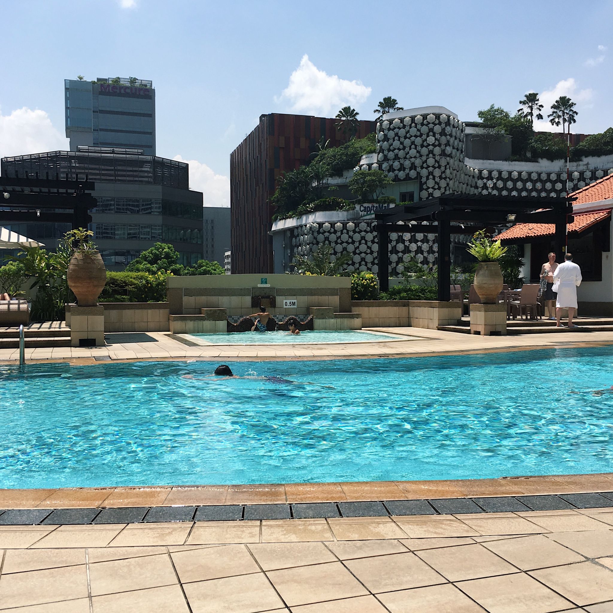 Swimming Pool - InterContinental Singapore
