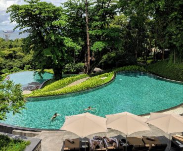 capella singapore swimming pools