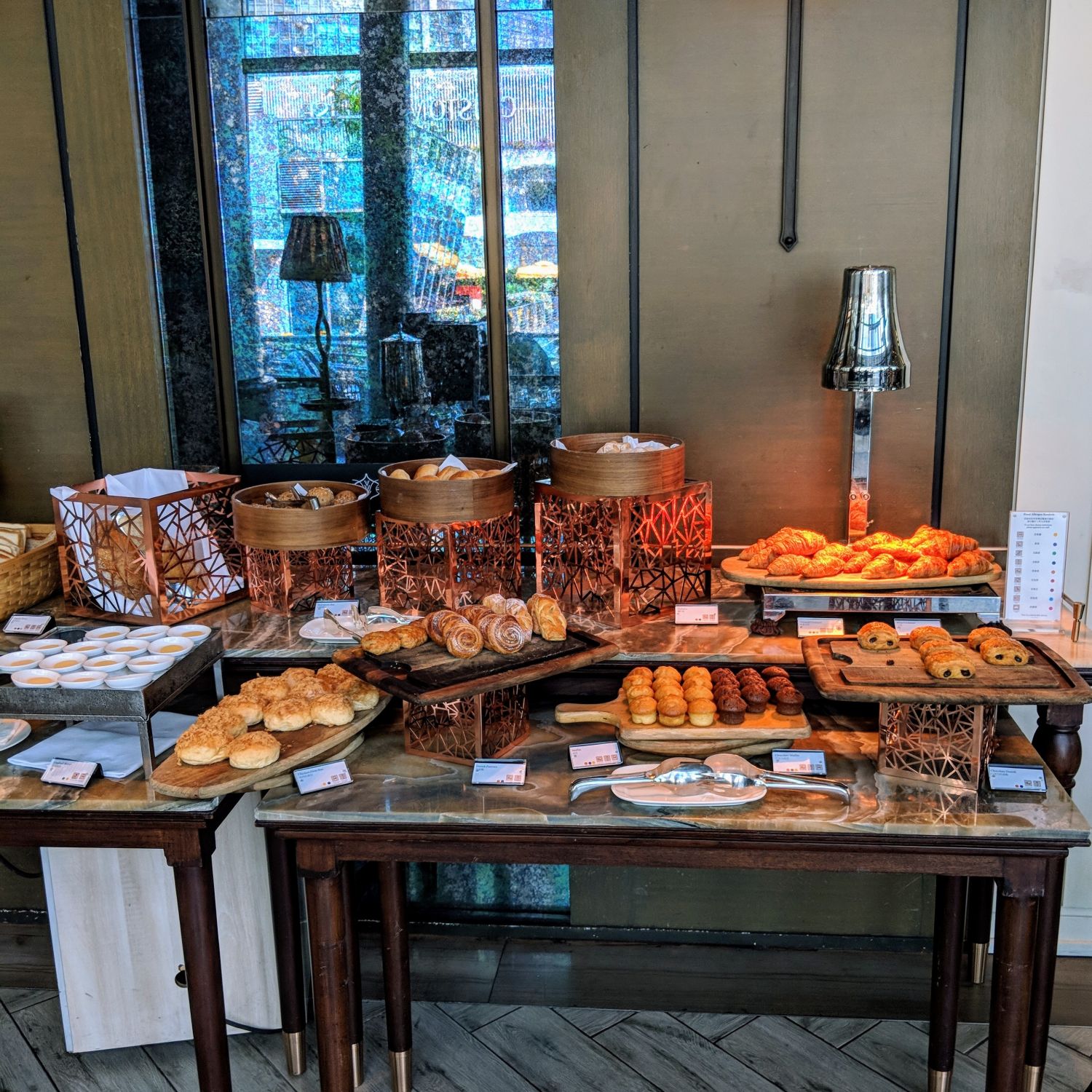 The Fullerton Bay Hotel Singapore La Brasserie Breakfast