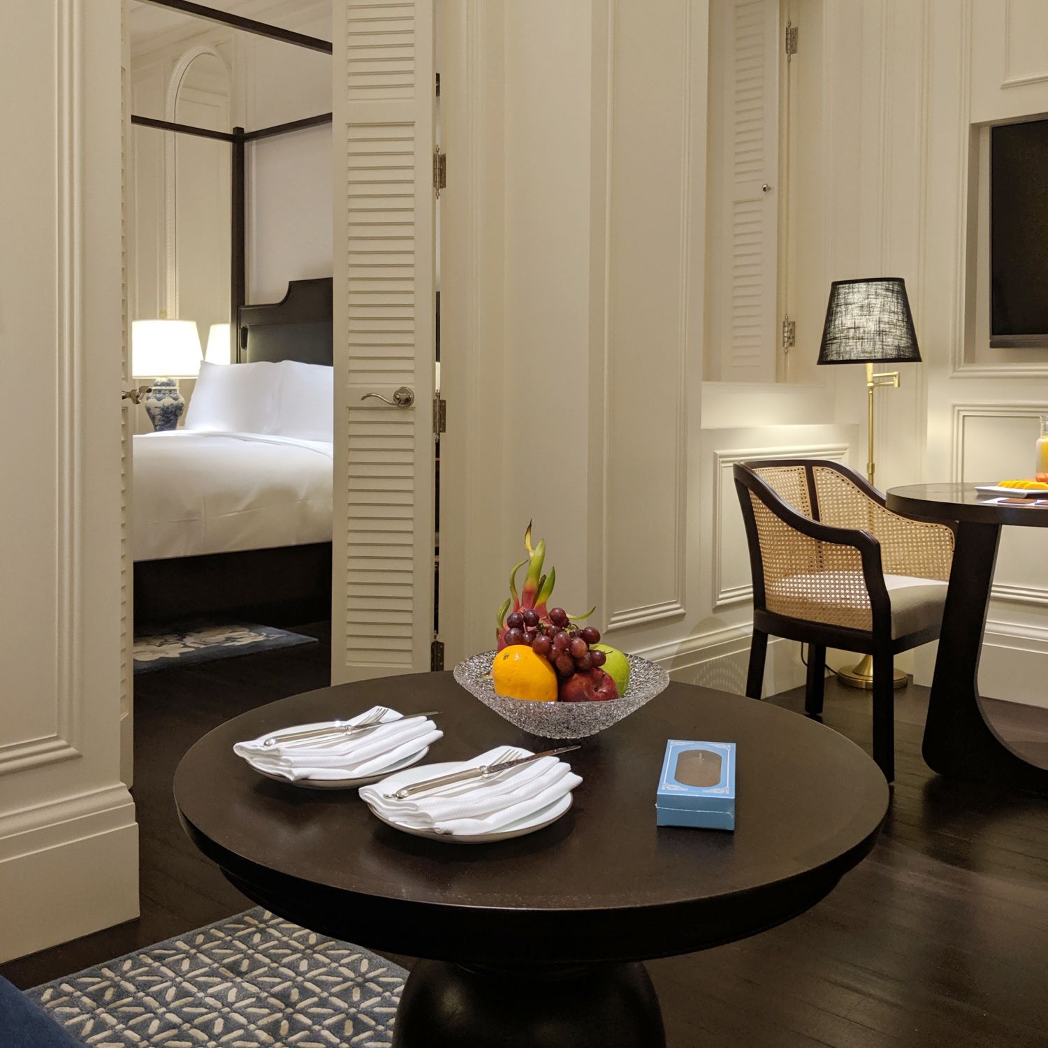 raffles hotel singapore palm court suite parlour