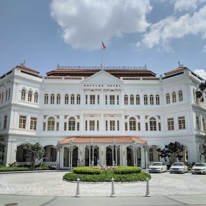 raffles hotel singapore day facade