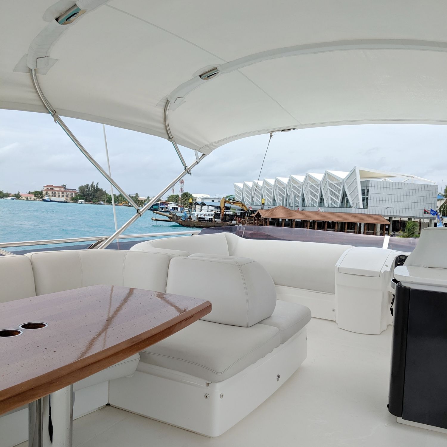 waldorf astoria maldives ithaafushi luxury yacht