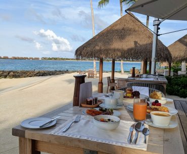 waldorf astoria maldives ithaafushi tasting table breakfast