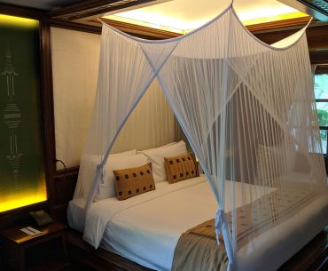 belmond governor's residence yangon governor's room bedroom