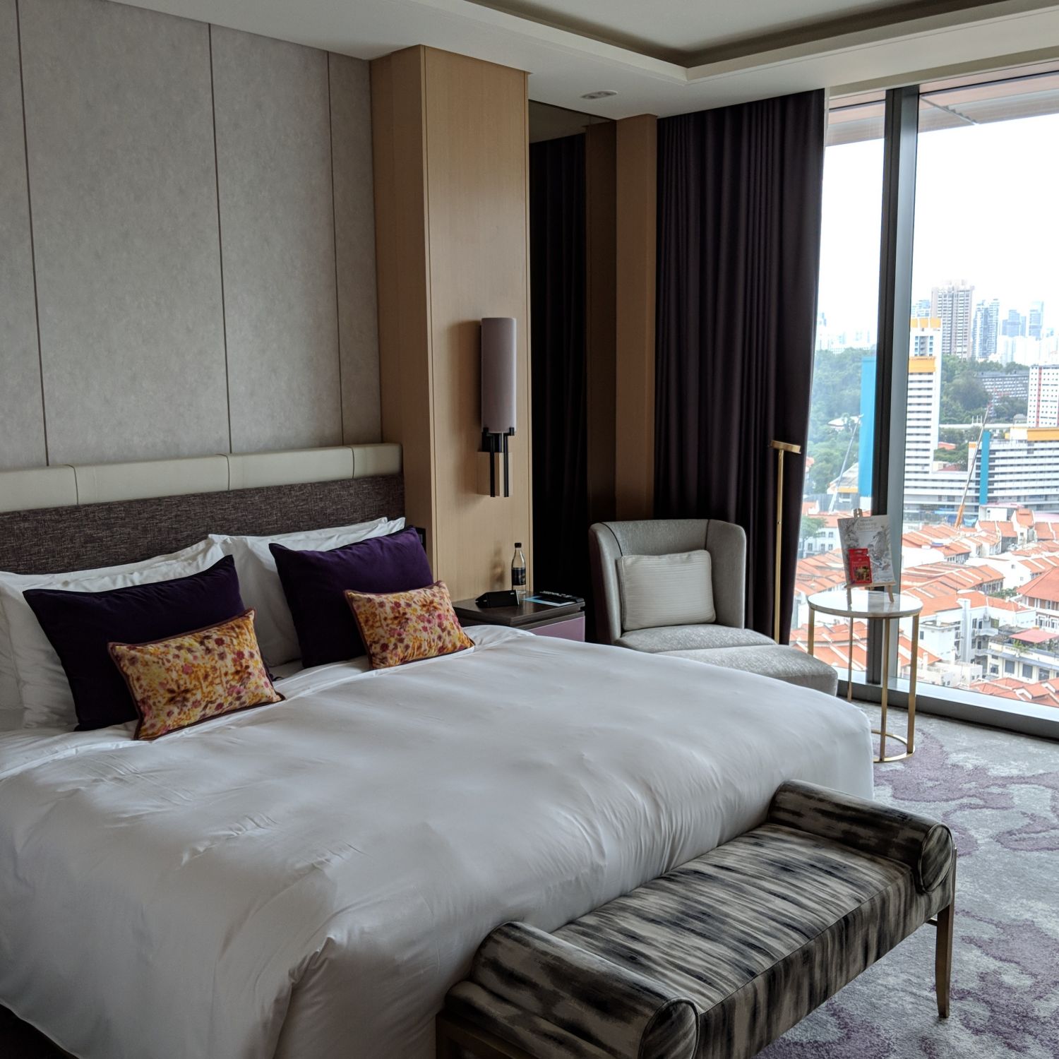 sofitel singapore city centre prestige suite bedroom