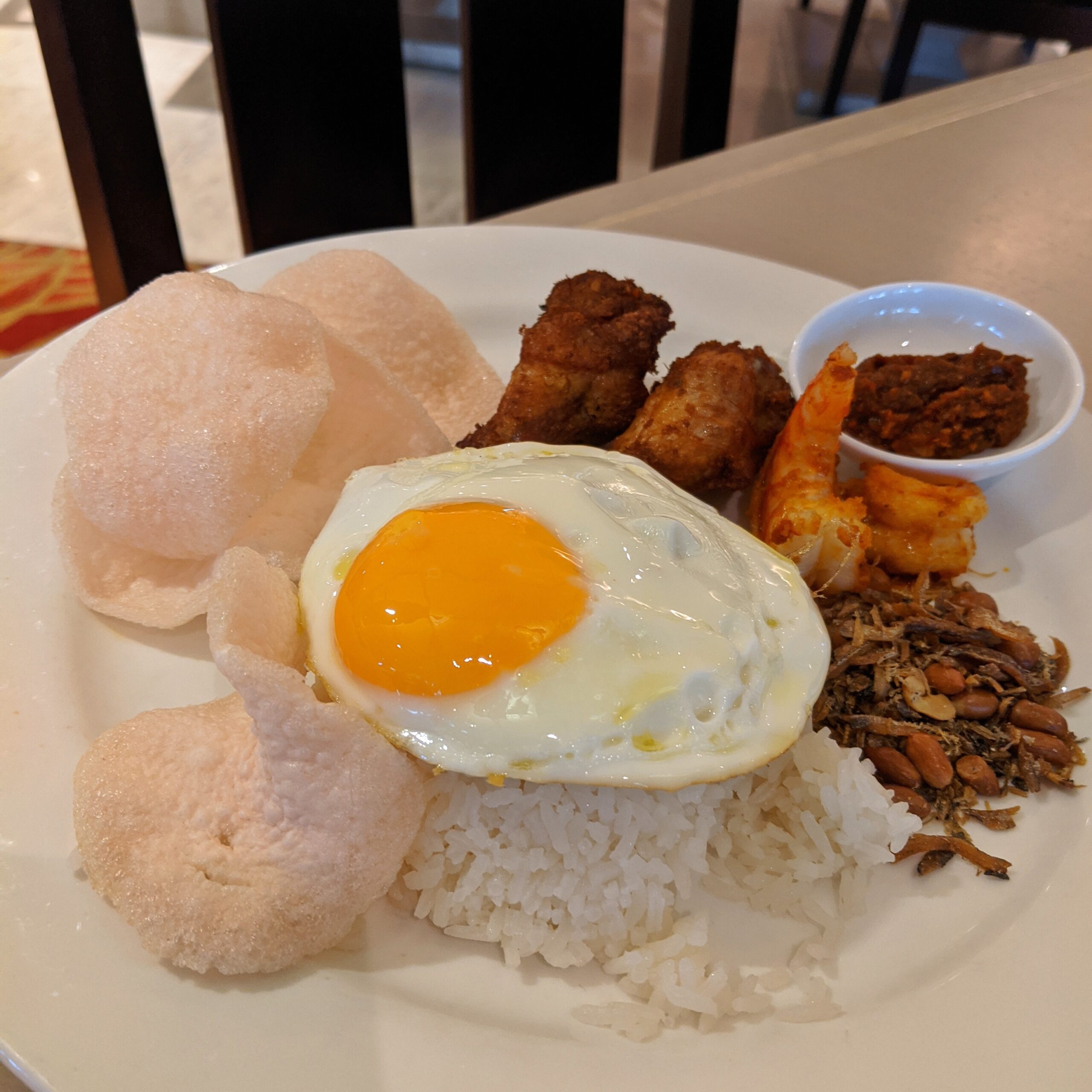 mandarin oriental singapore breakfast melt cafe nasi lemak