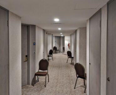 remakeoftheshining01