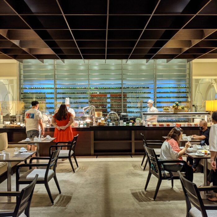 Hotel Review: Goodwood Park Hotel Singapore (Poolside Suite) - Colonial ...