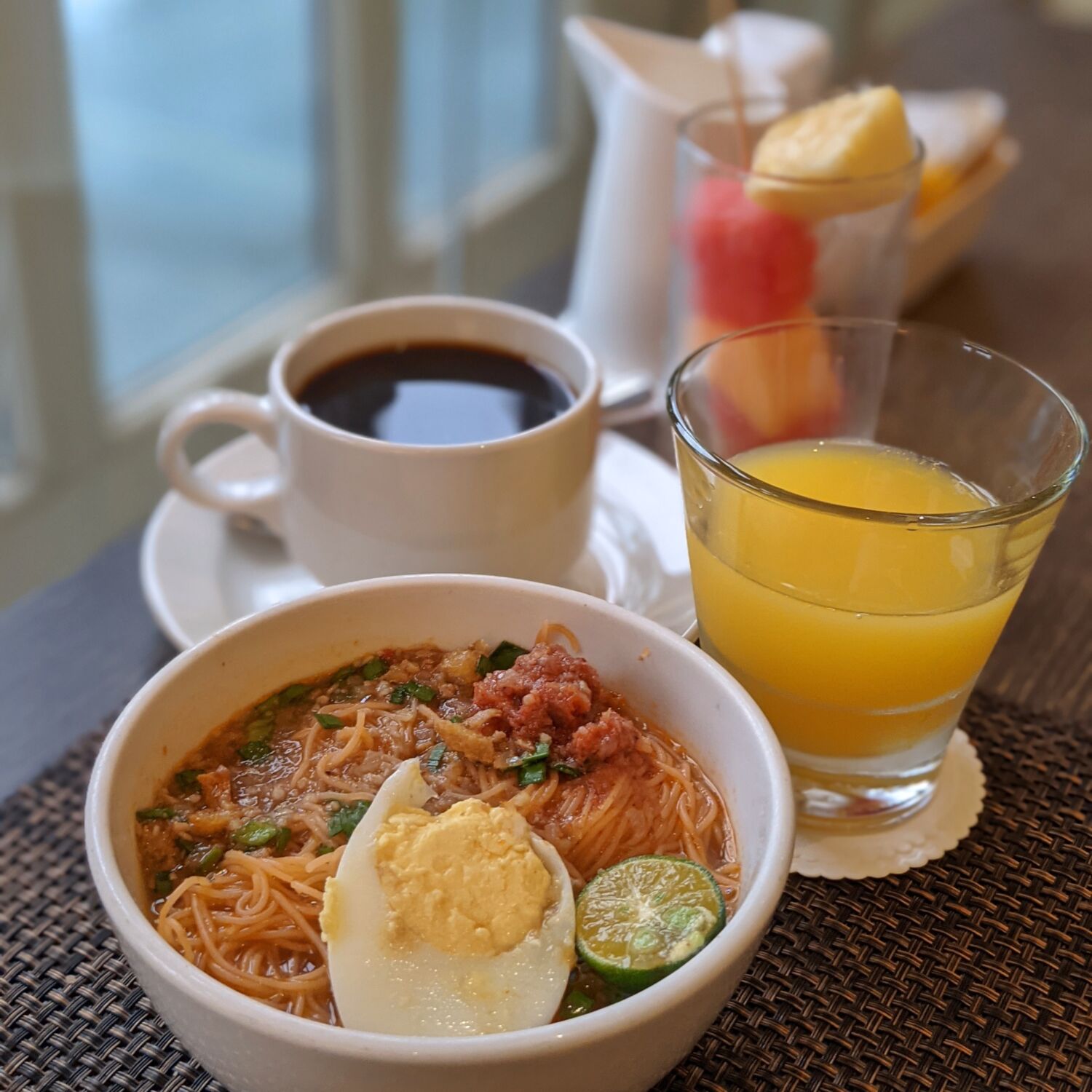 Goodwood Park Hotel Singapore Coffee Lounge Buffet Breakfast Mee Siam