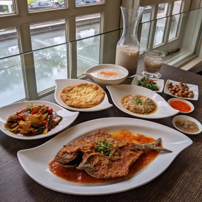 Hotel Review: Goodwood Park Hotel Singapore (Poolside Suite) - Colonial ...