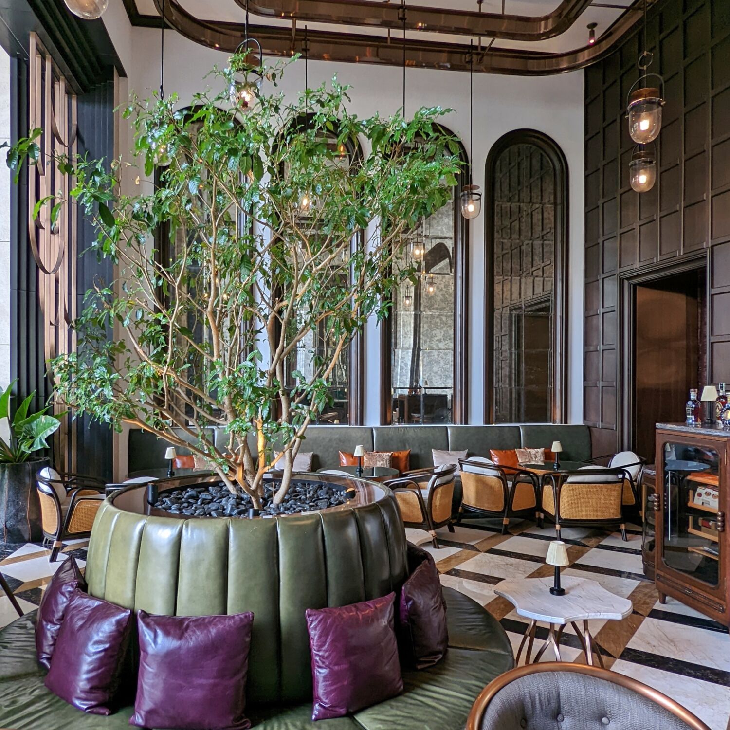 Four Seasons Hotel Bangkok at Chao Phraya River BKK Social Club