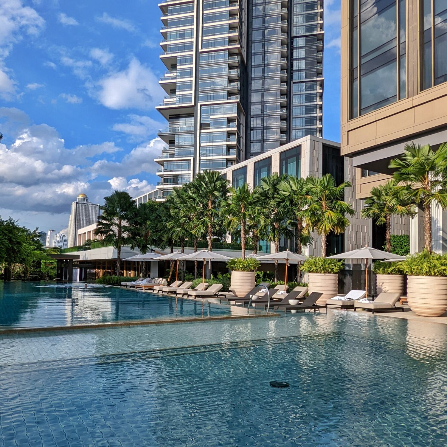 Four Seasons Hotel Bangkok at Chao Phraya River Swimming Pools