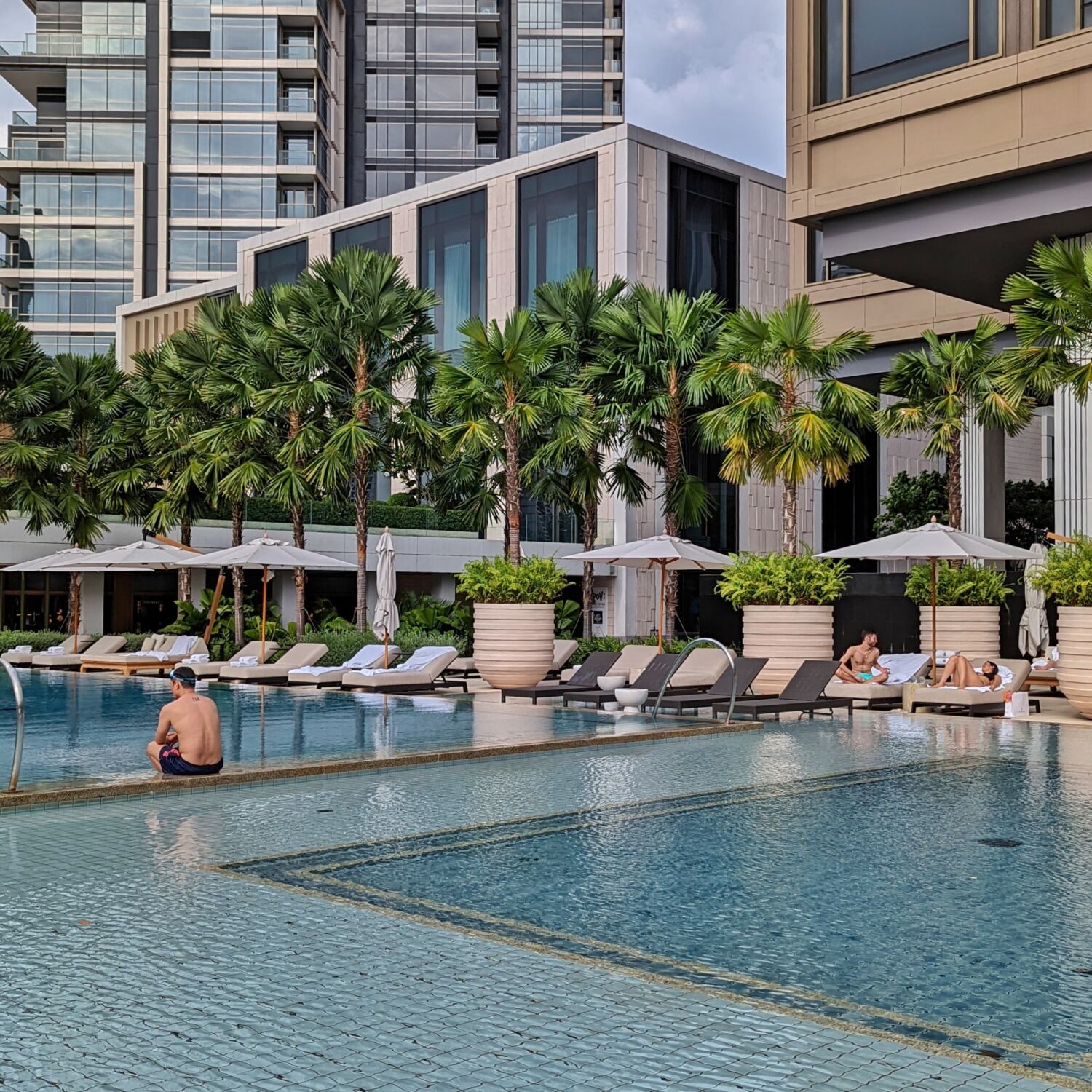 Four Seasons Hotel Bangkok at Chao Phraya River Swimming Pools