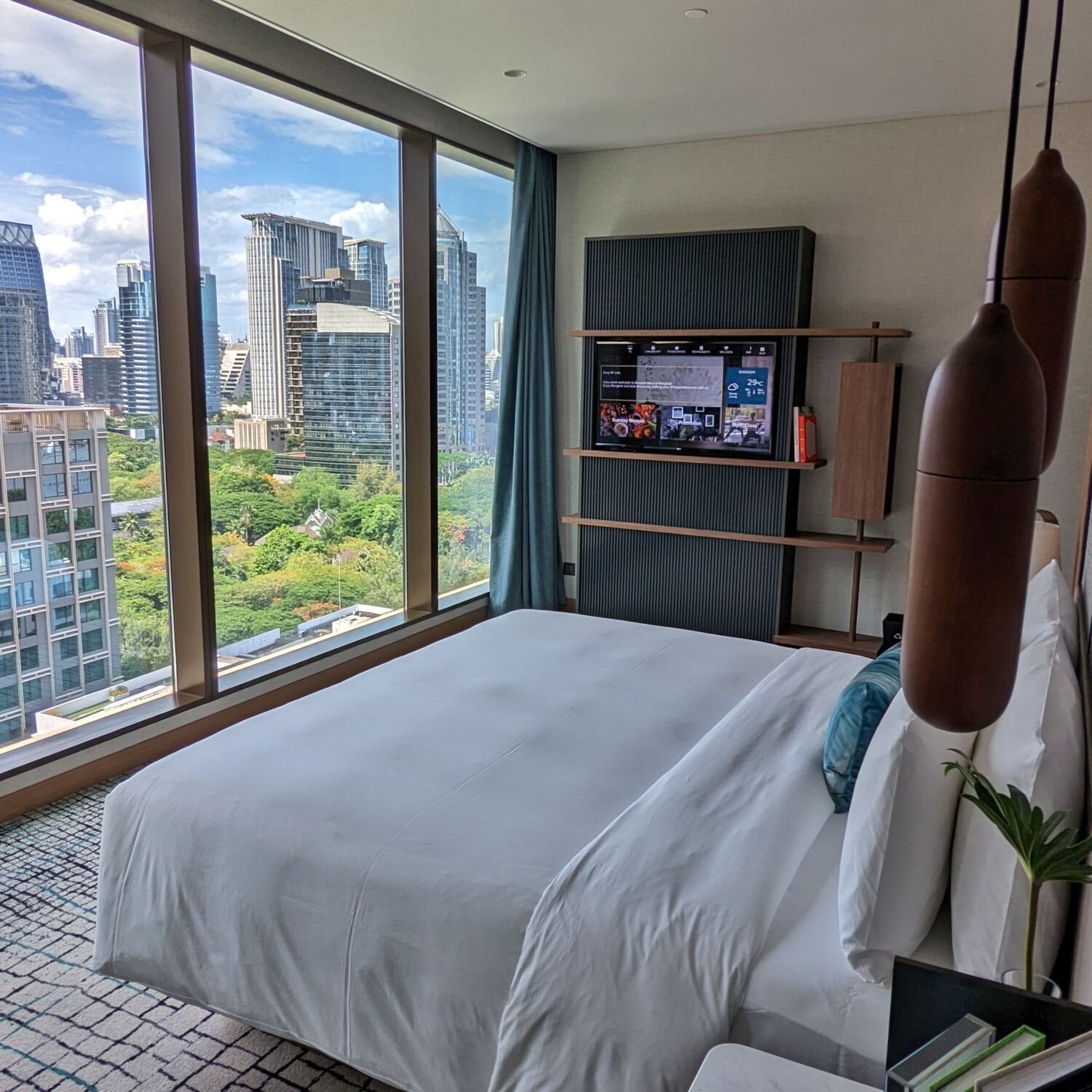 Kimpton Maa-Lai Bangkok King Maa-Lai Suite with Living Area Bedroom