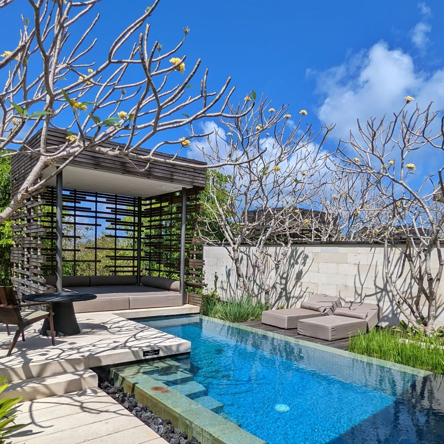 Alila Villas Uluwatu Bali One-Bedroom Pool Villa Pool and Cabana