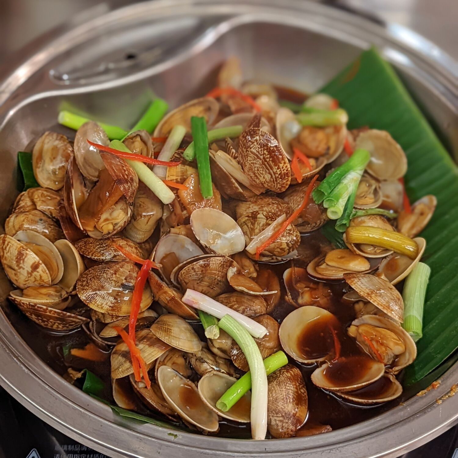 Grand Mercure Singapore Roxy Feast Roxy Seafood Galore Buffet Marina Clams with Oyster Sauce