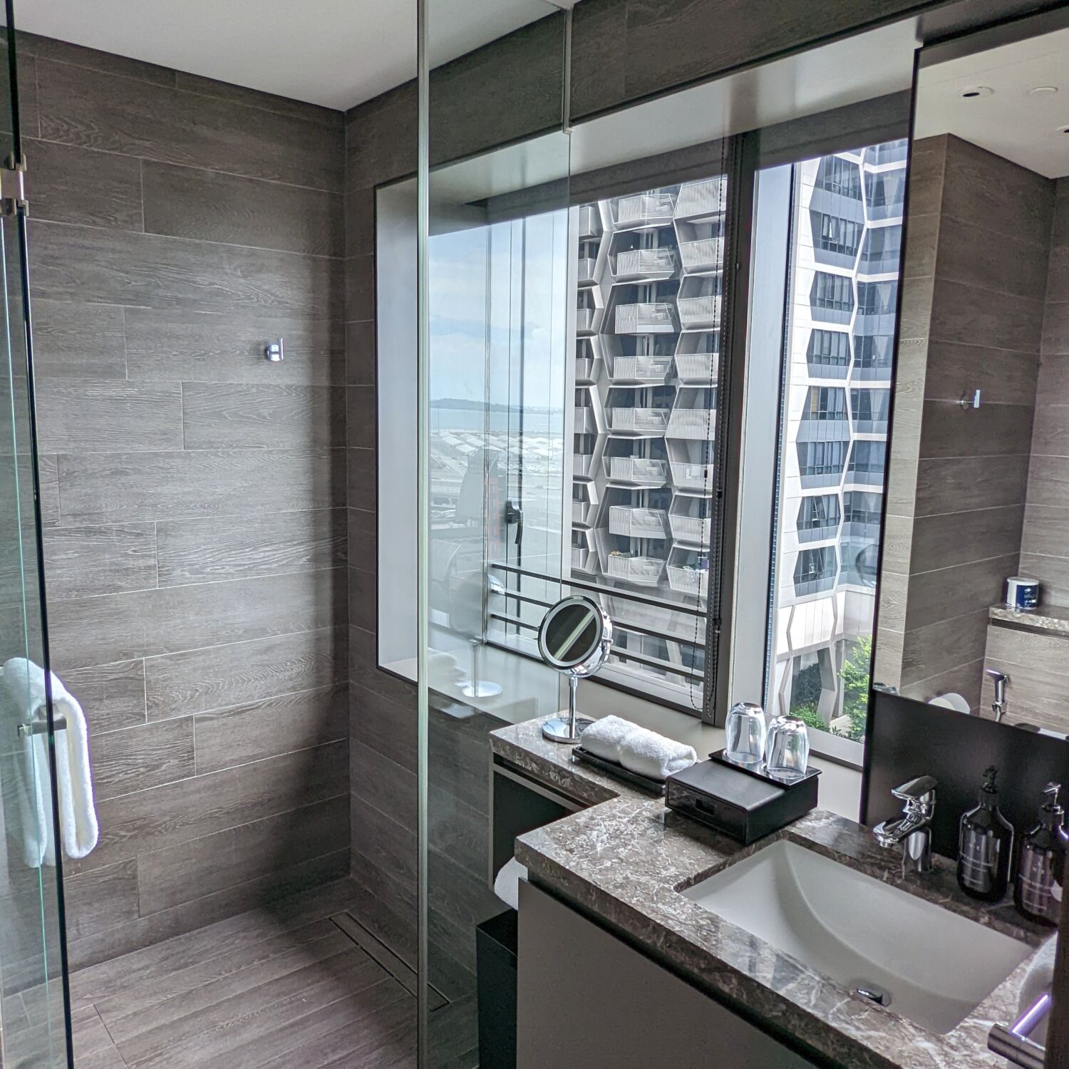 Dao By Dorsett AMTD Singapore One-Bedroom Premier Suite Bathroom