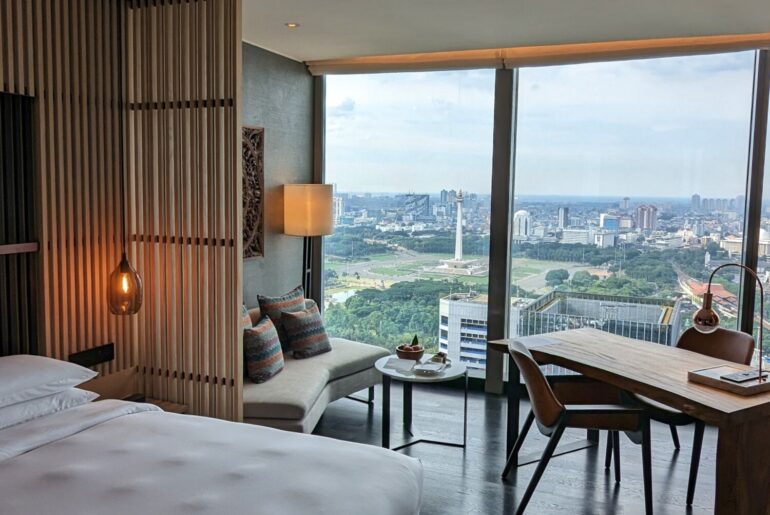 Hotel Review: Park Hyatt Jakarta (Park King Monas View) – Where Modern Jakarta Meets The Indonesian Archipelago and Its Rainforests