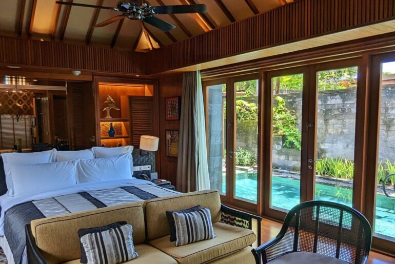Hotel Review: Hotel Indigo Bali Seminyak Beach (One Bedroom Villa) – Chic Beachfront Resort in Buzzy Seminyak Neighbourhood