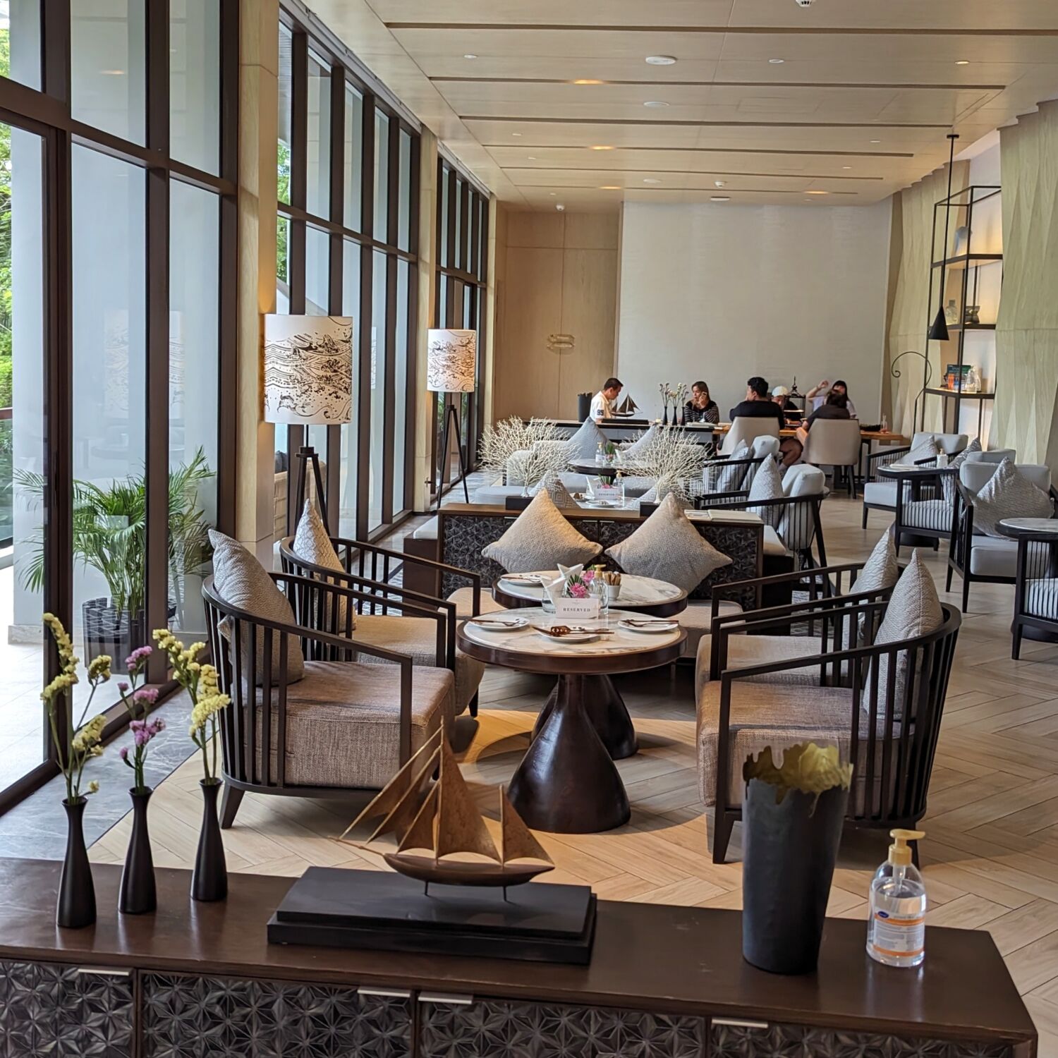 InterContinental Phuket Resort, an IHG Hotel Devas' Lounge