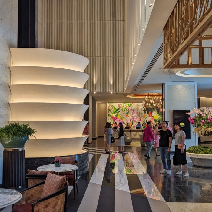 First Look: The Renovated and Reopened Mandarin Oriental, Singapore ...