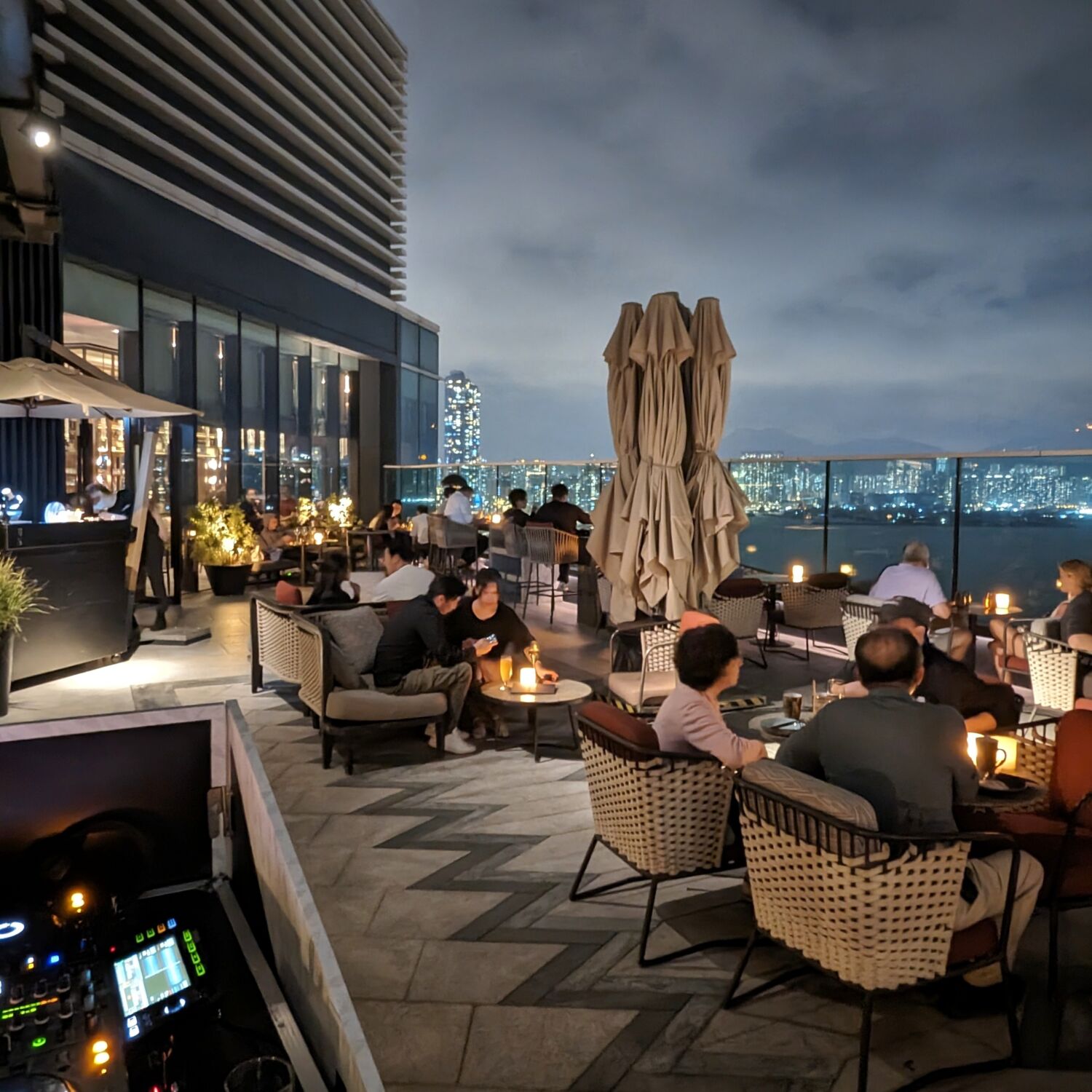 Hyatt Centric Victoria Harbour Hong Kong Cruise Restaurant & Bar 23F Outdoor Terrace