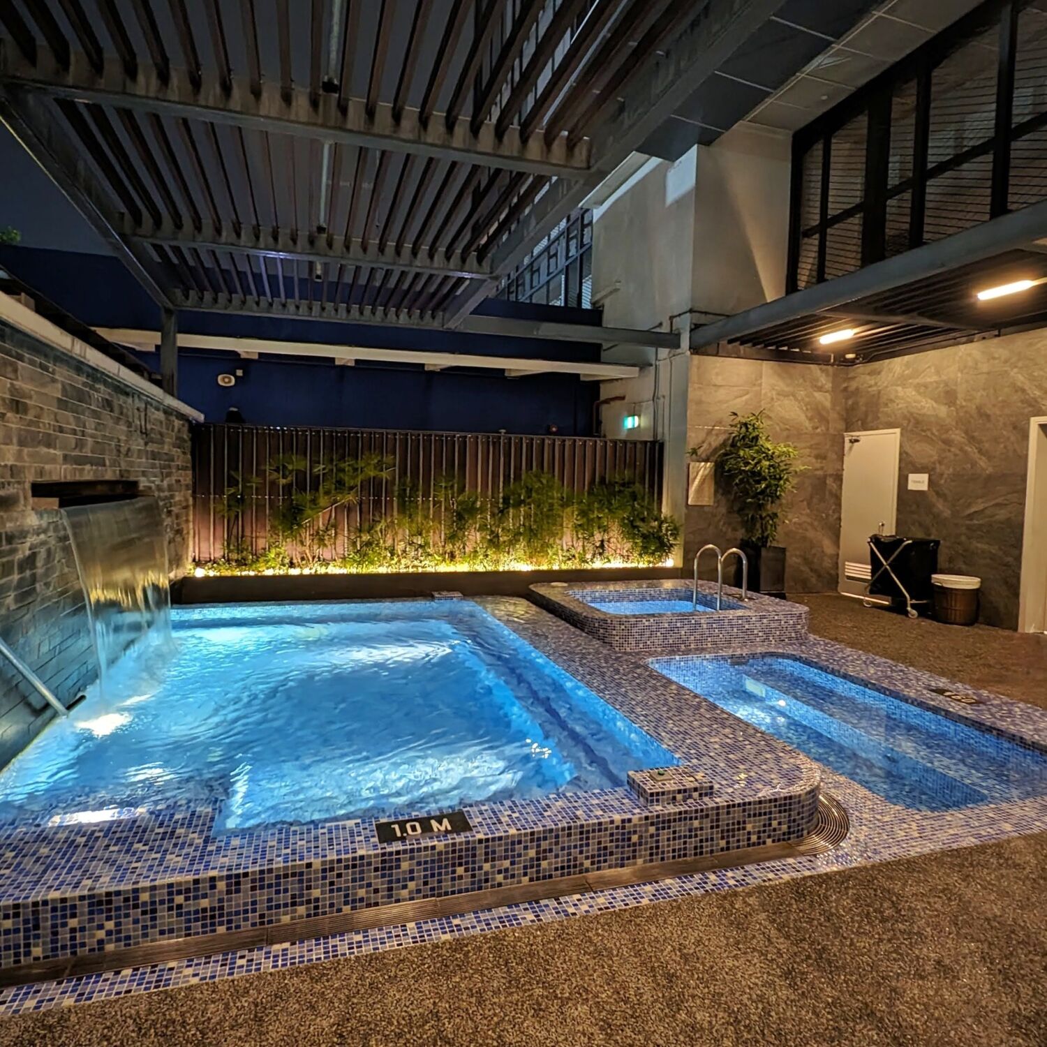 One Farrer Hotel Singapore Plunge Pools