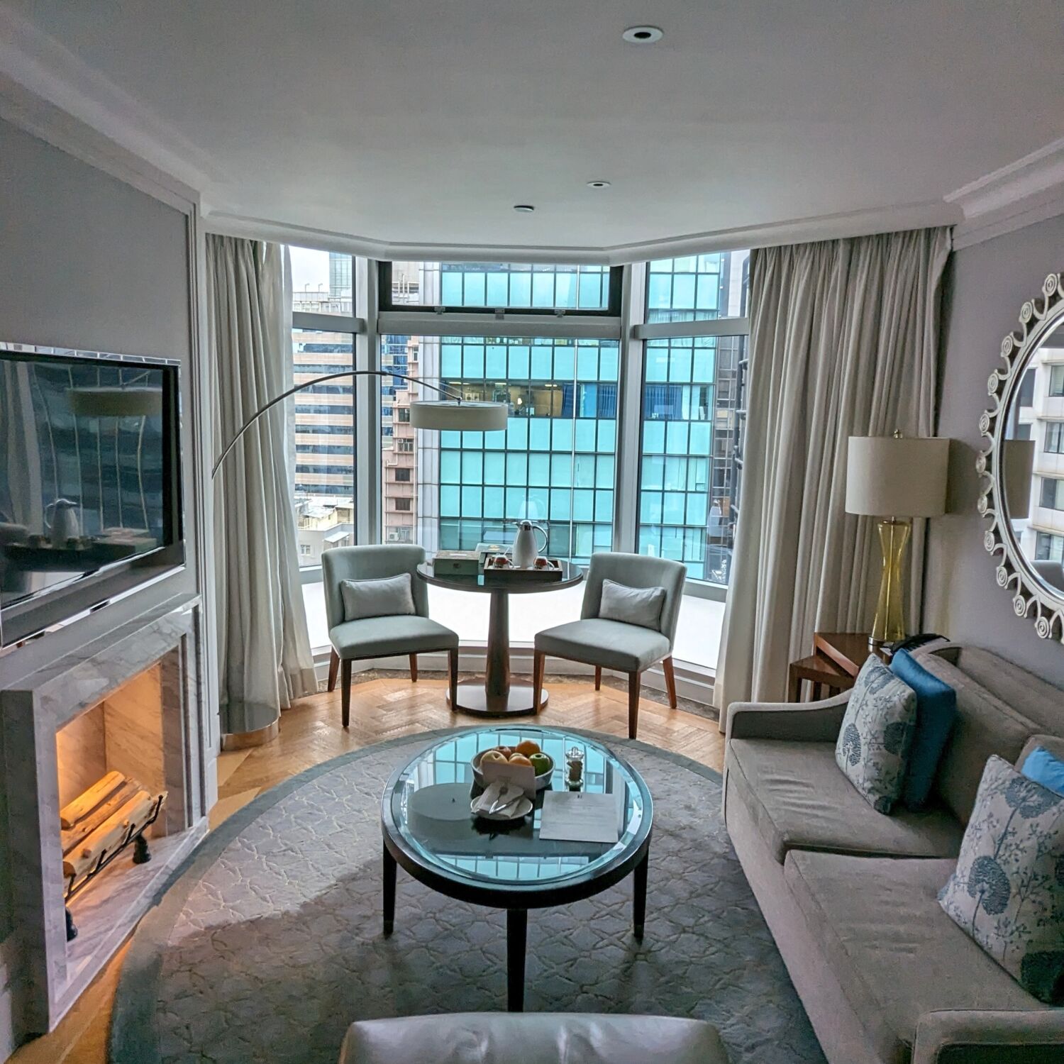 The Langham, Hong Kong One Bedroom Suite Living Room