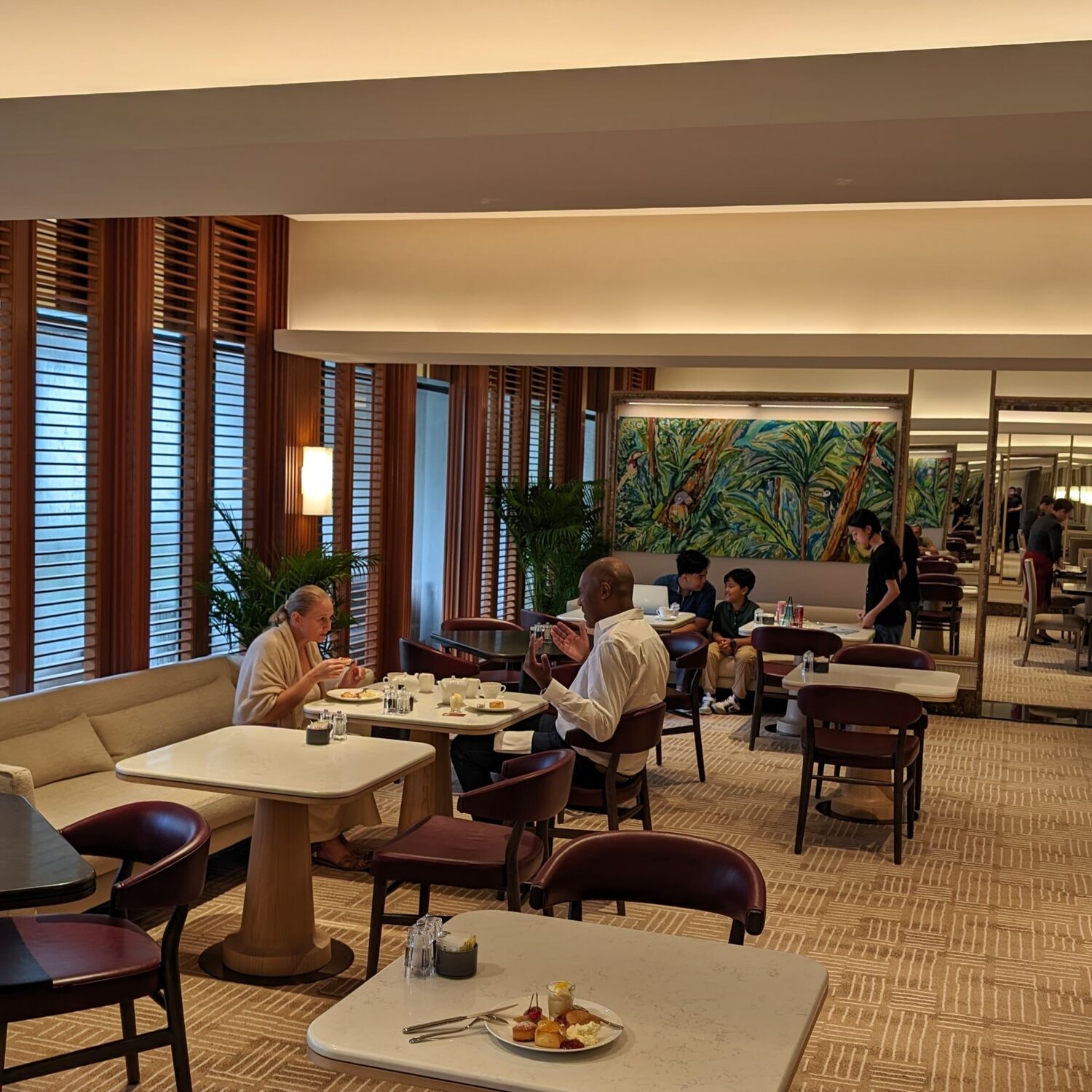 Conrad Singapore Orchard Executive Lounge