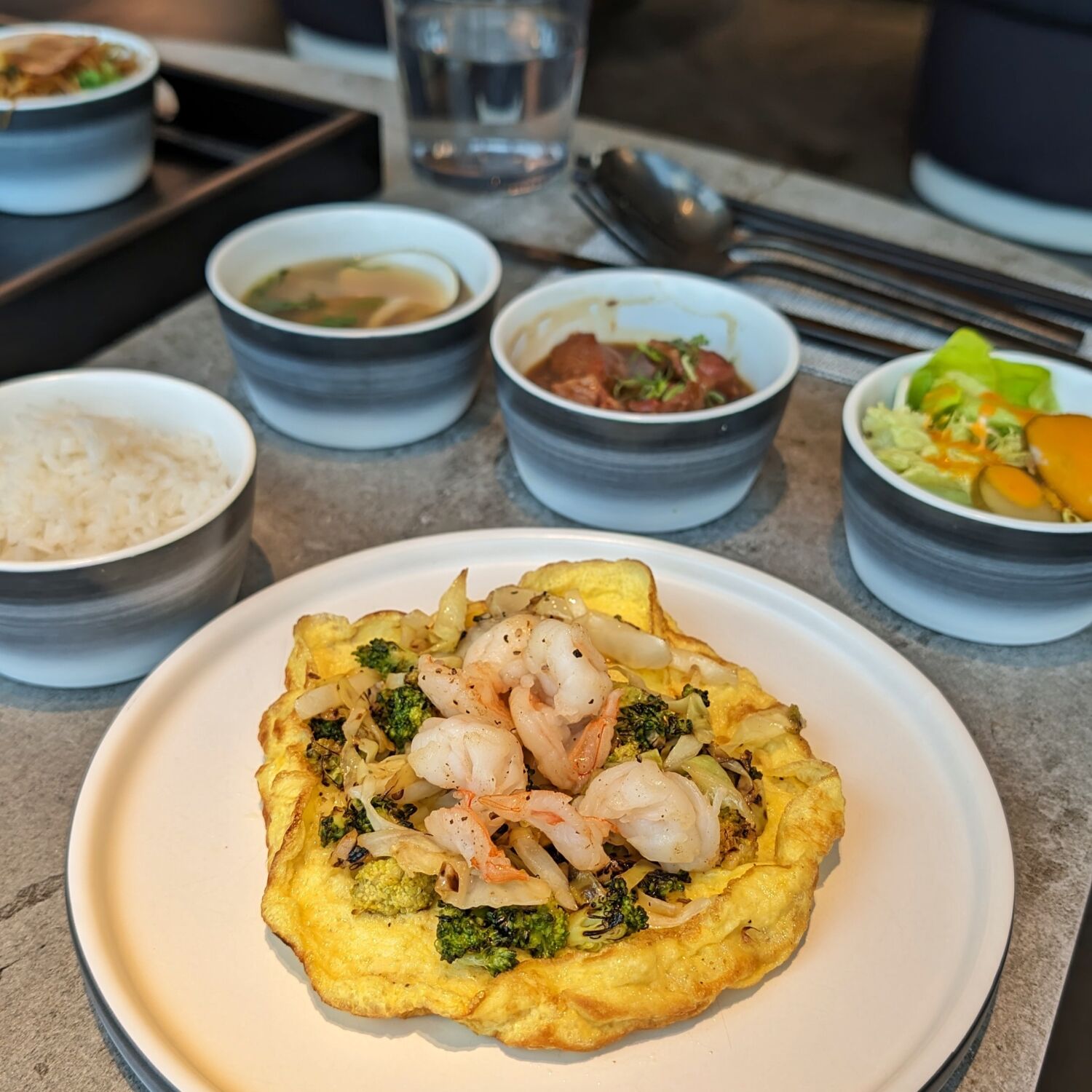 Mondrian Hong Kong Avoca Asian Club Breakfast Set