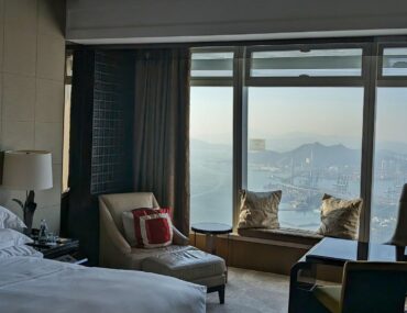 Stay Report: The Ritz-Carlton, Hong Kong (Club Deluxe Seaview)