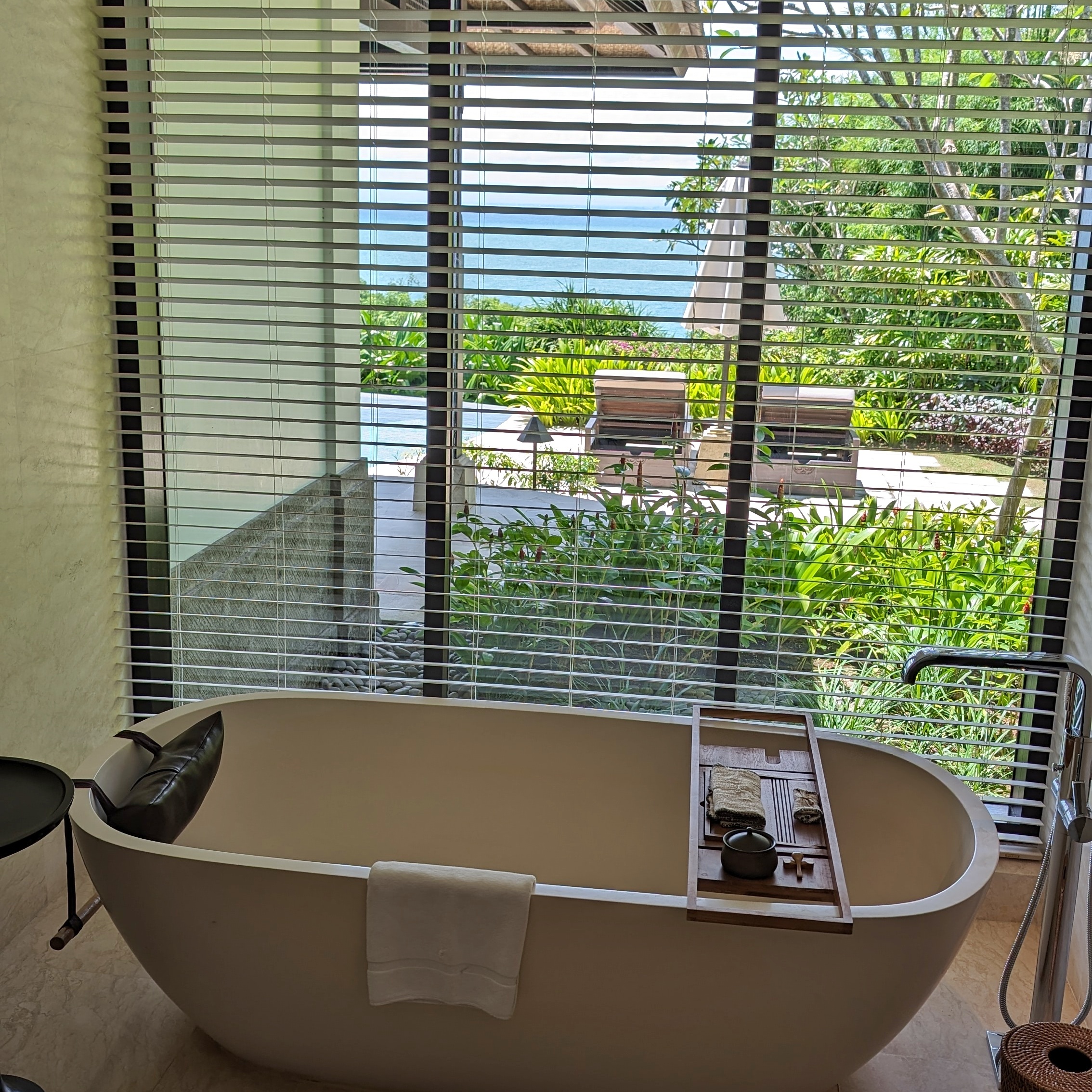 Raffles Bali Ocean Pool Villa Bathroom