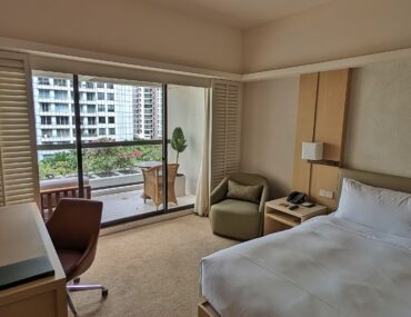 Hotel Review: Conrad Singapore Orchard (King Deluxe Suite) – Decidedly More Lifestyle Luxurious Than Its Centennial Sibling