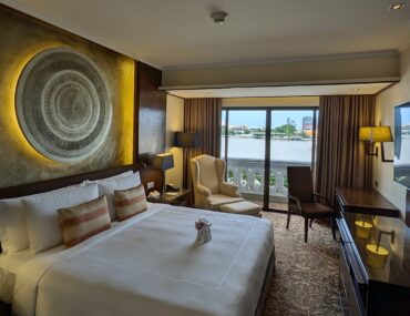 Stay Report: Anantara Riverside Bangkok Resort (Anantara Riverfront Suite)