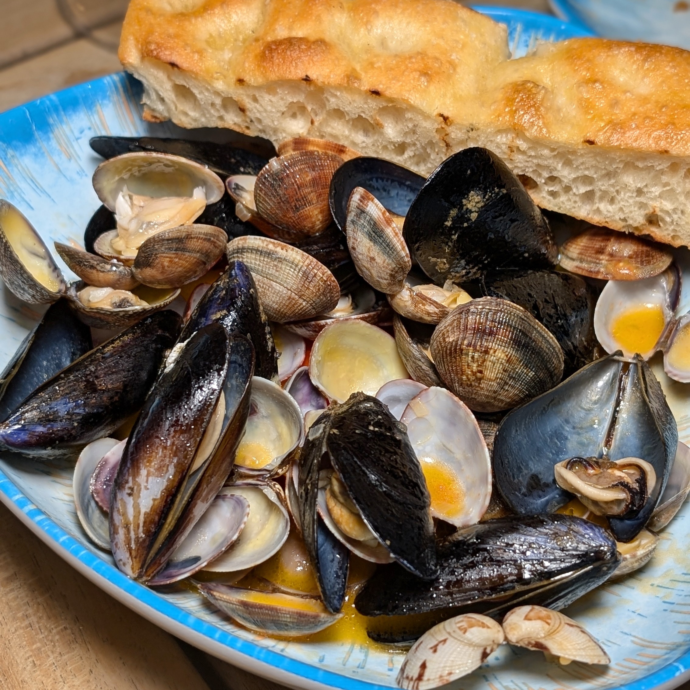 Rome Cavalieri, A Waldorf Astoria Hotel Patio 101 Sautéed Mixed Shellfish