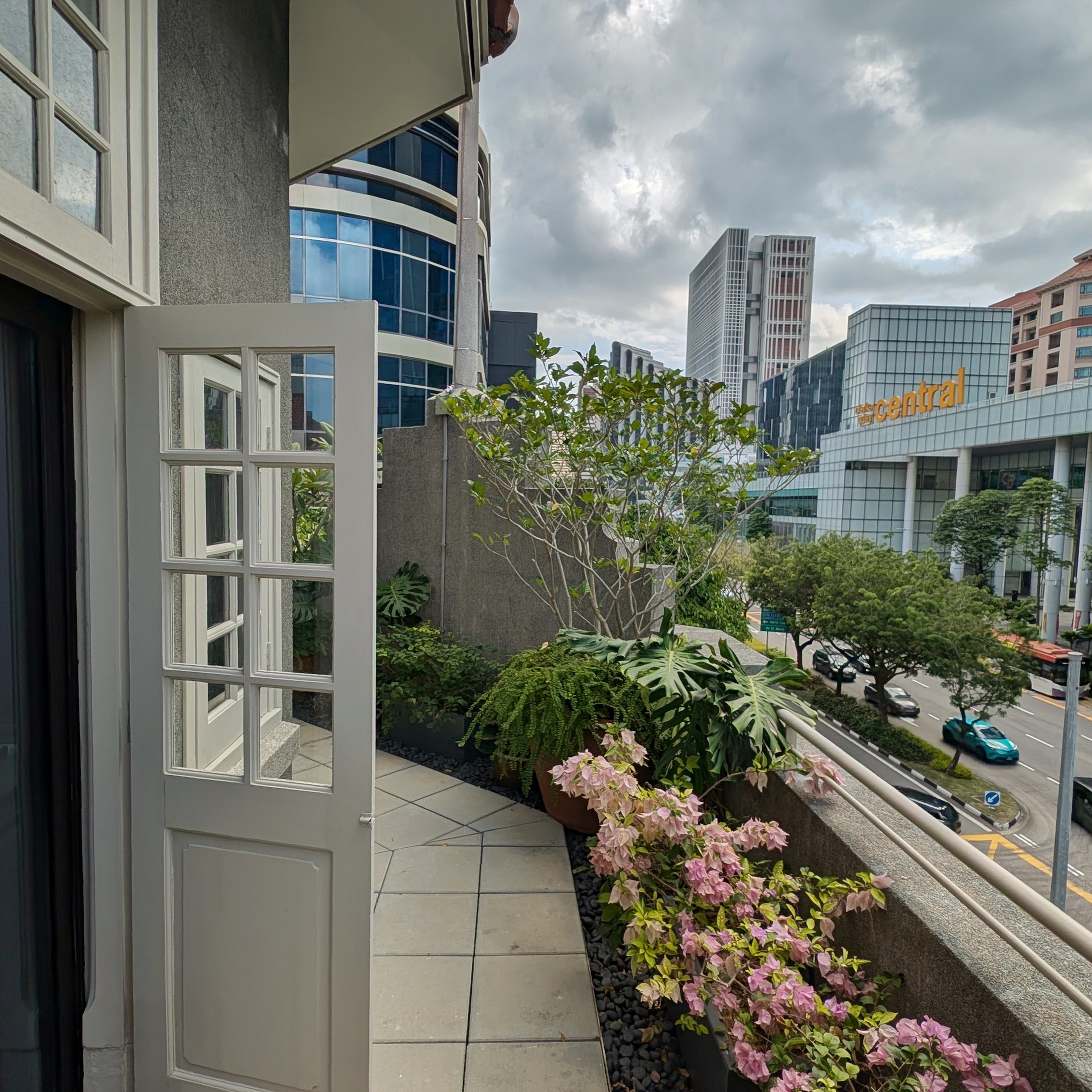 21 Carpenter Singapore, A Member of Design Hotels Heritage Balcony Suite Balcony