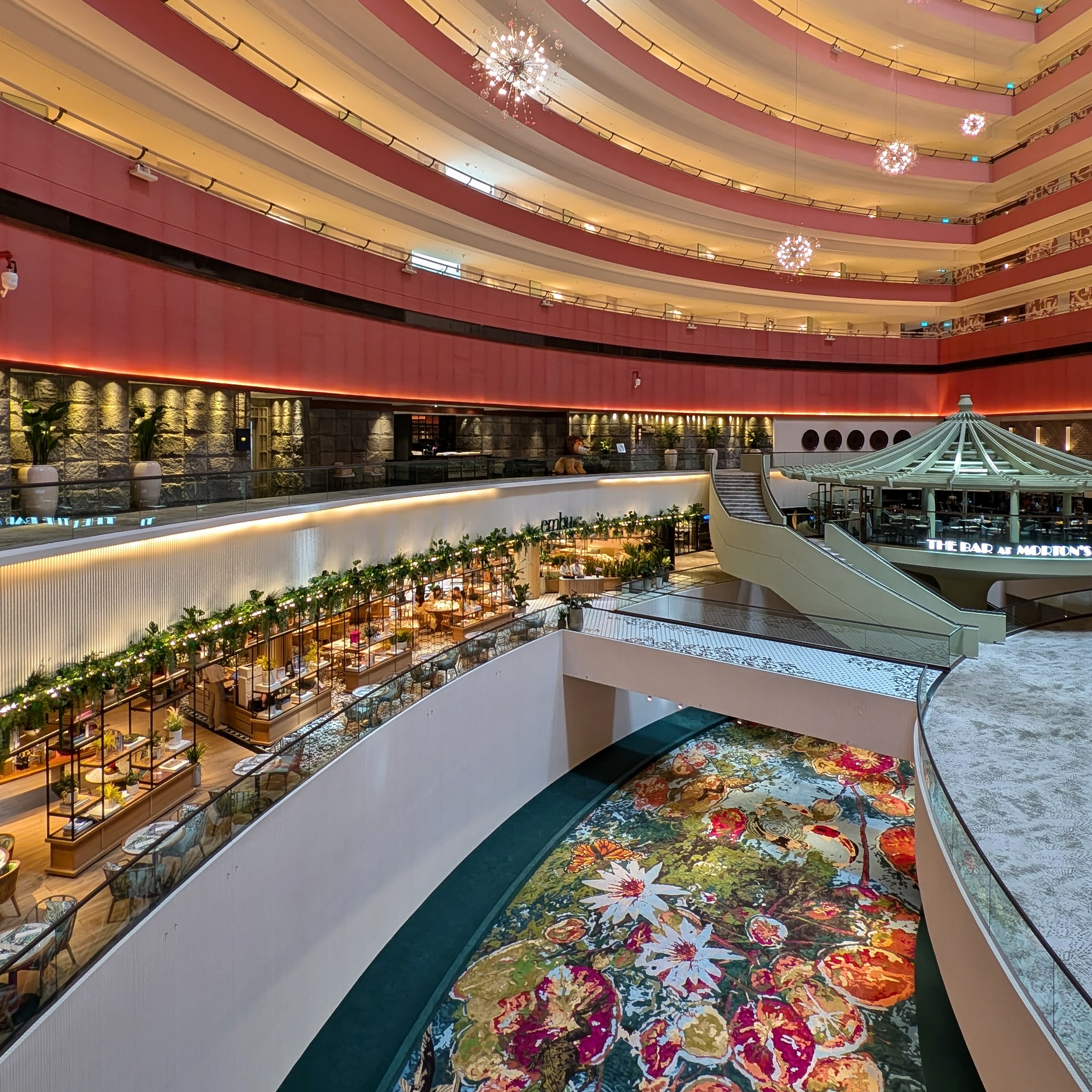 Mandarin Oriental, Singapore Atrium