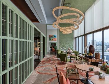 Hotel Review: Mandarin Oriental, Singapore (Club Marina Bay Room) – Reimagined Icon Embraces Singapore Heritage, Revamped Club Lounge is Sensational