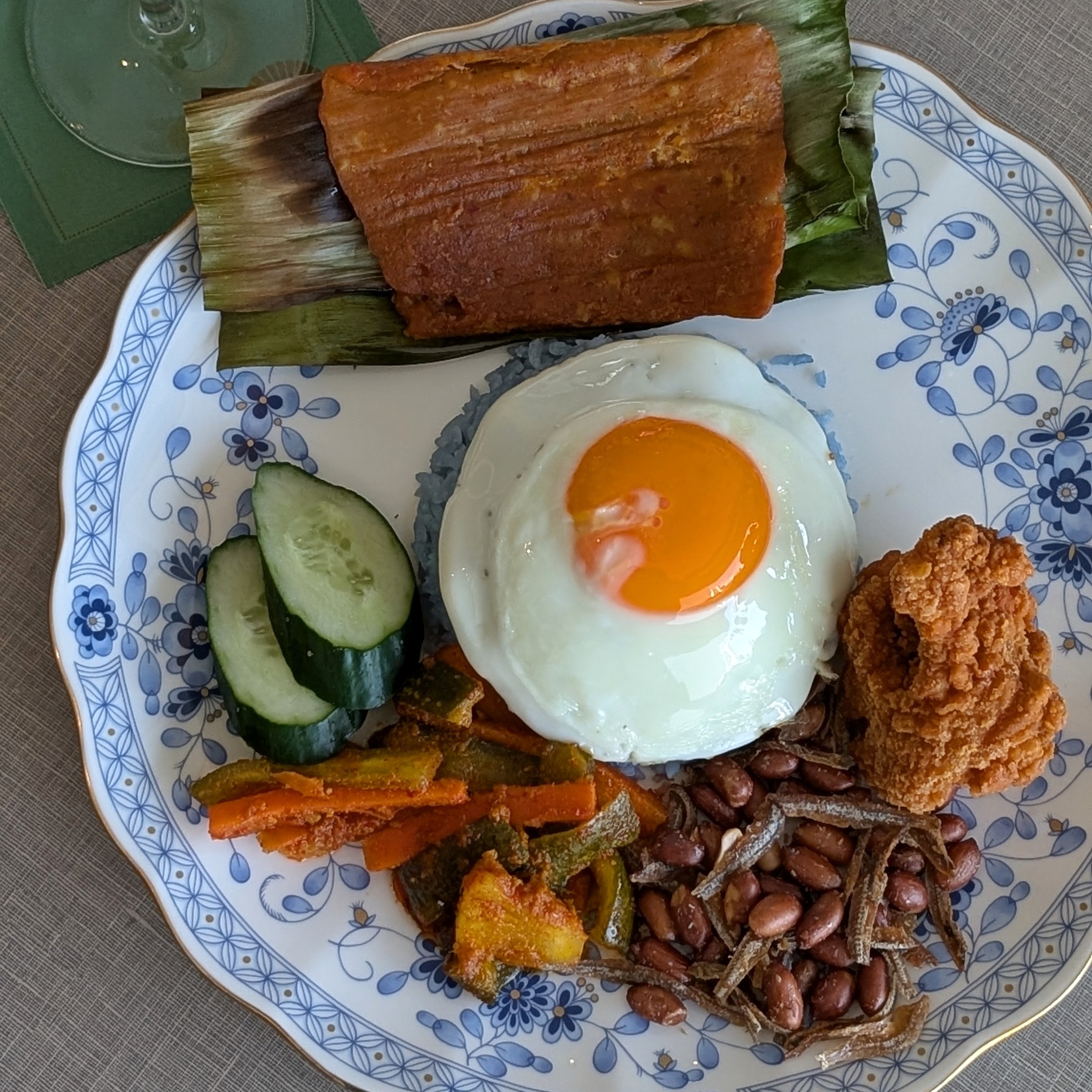 Mandarin Oriental, Singapore HAUS 65 breakfast Nasi Lemak