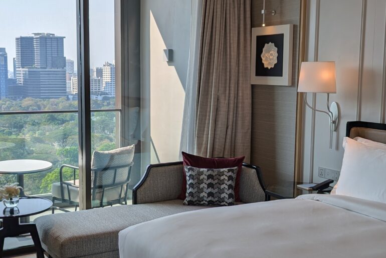 Hotel Review: The Ritz-Carlton Bangkok (Deluxe King with Lumpini Park View and Balcony) – Dreamy Lumpini Park Views In The Heart Of One Bangkok